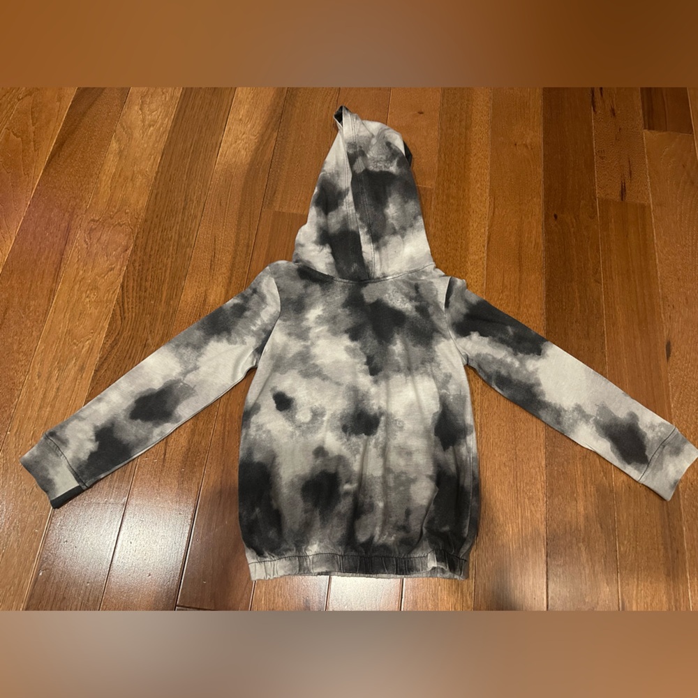 Black and Gray Tie-Dye Hoodie